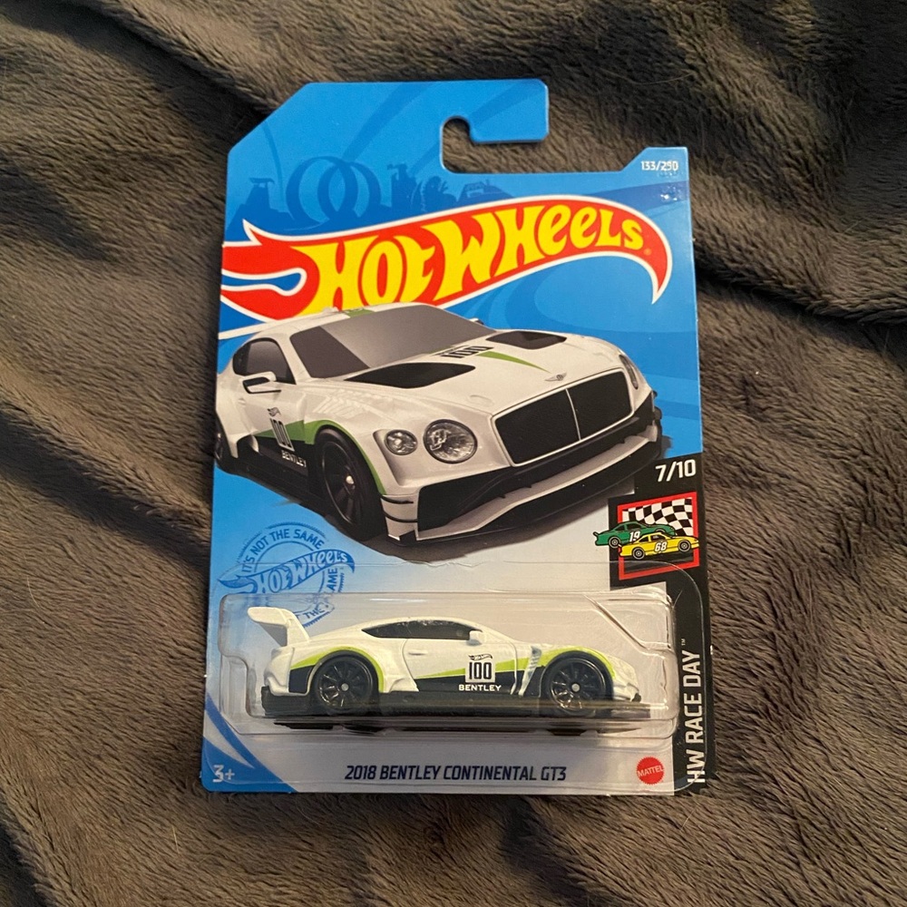 "🥦5/$25🥦" Hot Wheels 2018 Bentley Continental GT3 133/250